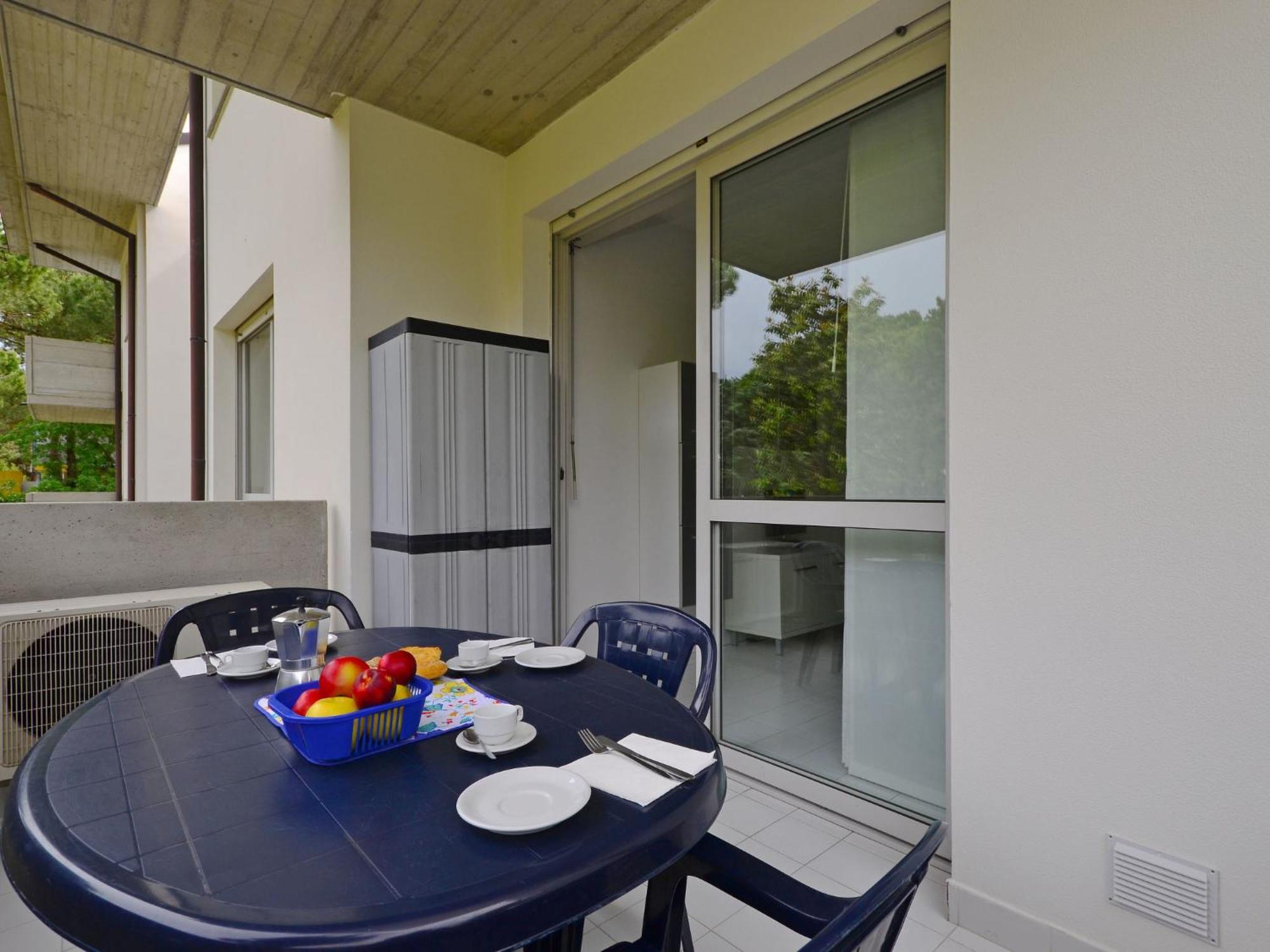 Apartment Parco Hemingway-1 By Interhome Lignano Sabbiadoro Exteriör bild